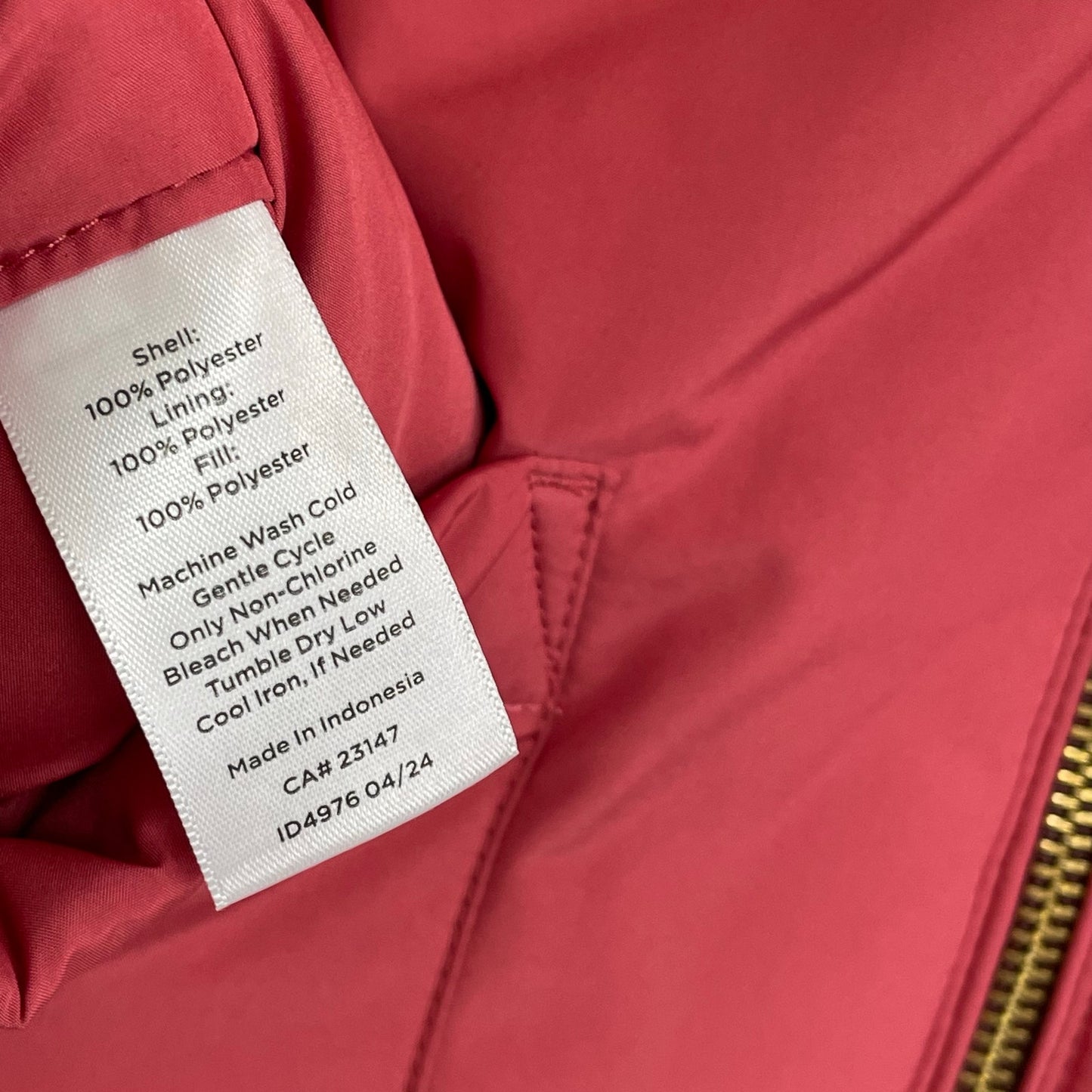 NWT Talbots Full Zip Reversible Vest in Rich Burgundy / Holly Berry Womens Large