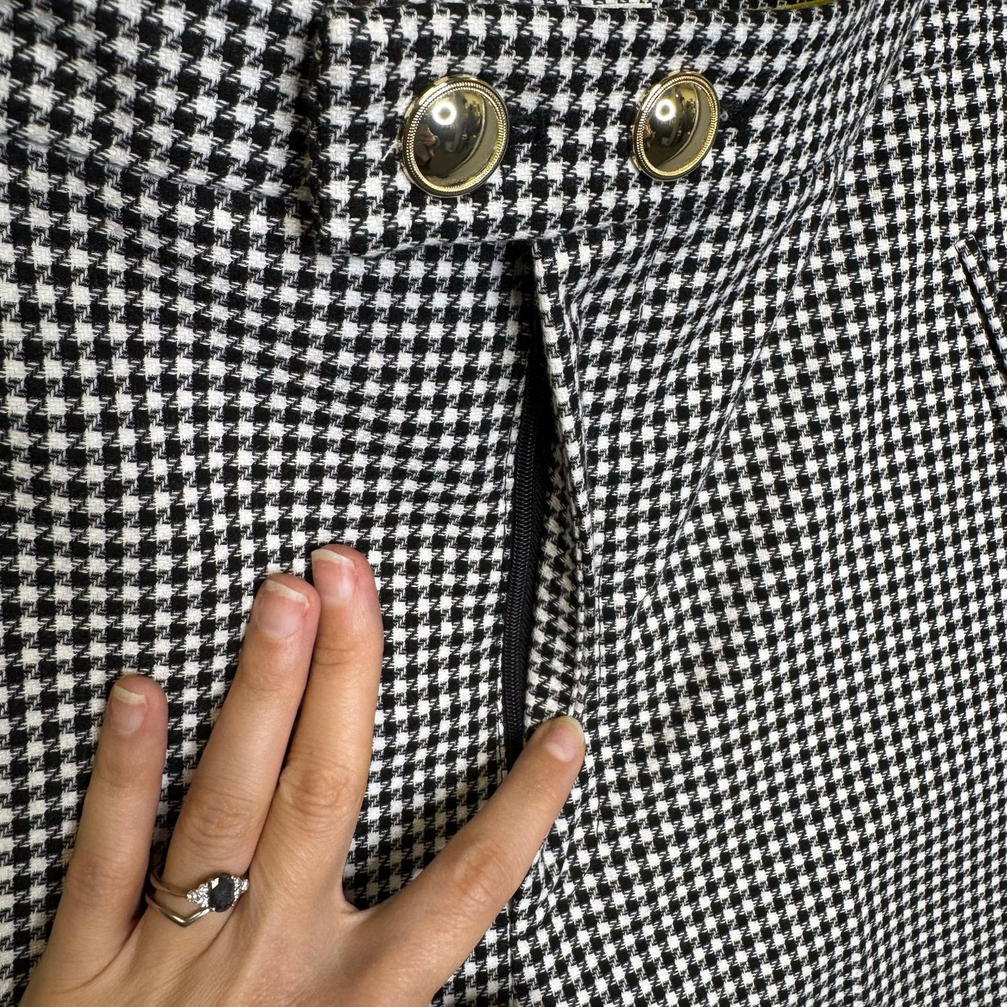 Maeve by Anthropologie Black White Houndstooth Tailored Culotte Shorts Womens 6