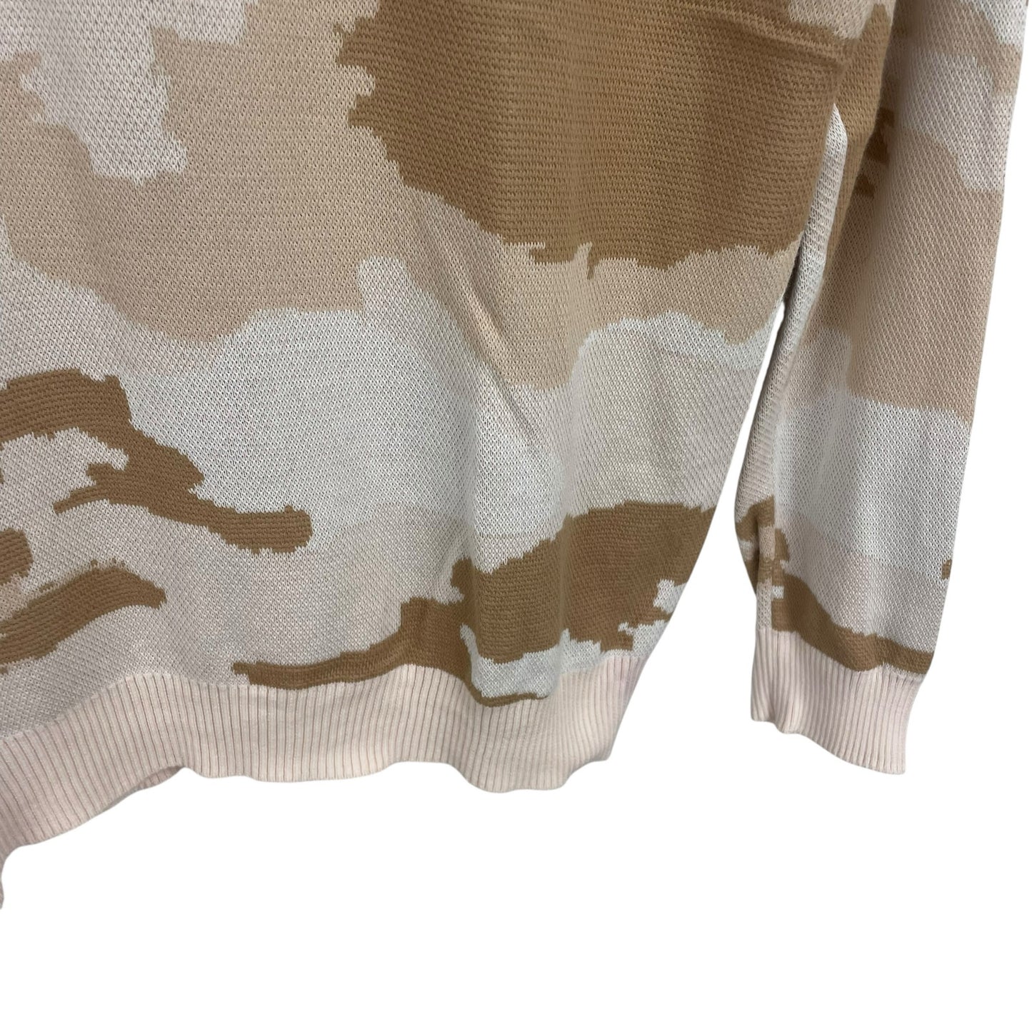 Saks Fifth Avenue Watermark Camouflage Crewneck Sweater Egret / Pink Mens Large