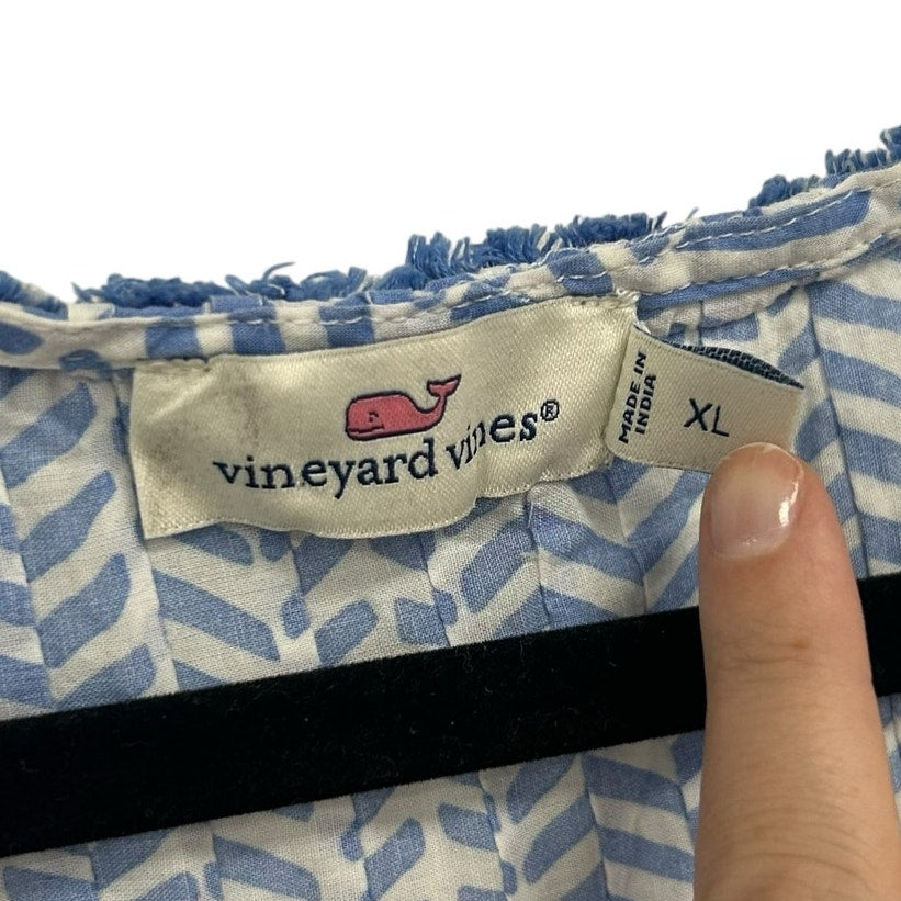 Vineyard Vines Blue White Chevron Geo Print Pintucked Sleeveless Top Womens XL