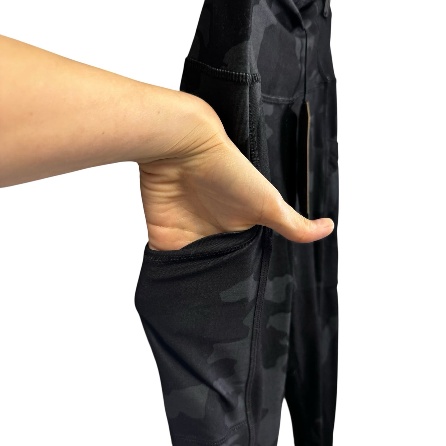 NWT Prana Black Camouflage High Rise Electra Ankle Legging Womens Large
