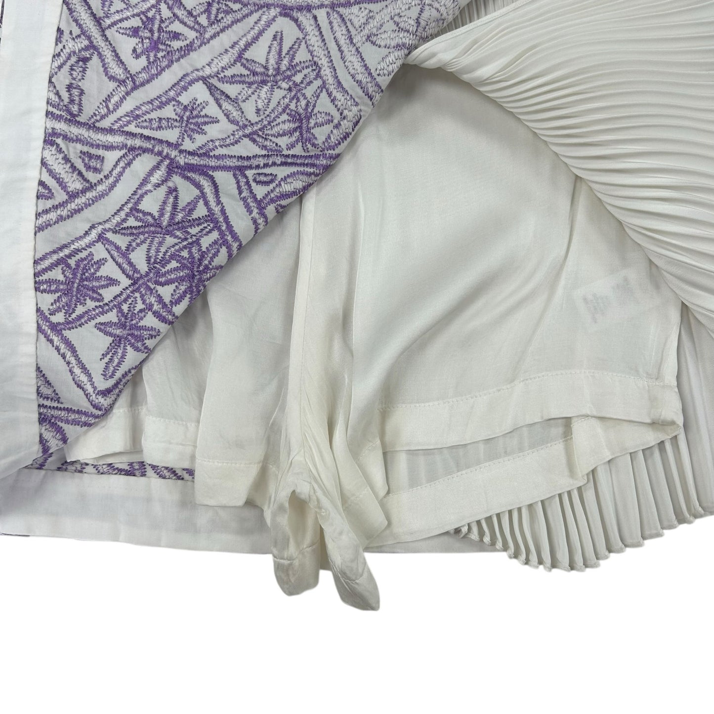 AMUR Purple & White Embroidered Brisa Pleated High Rise Mini Skort Womens 10