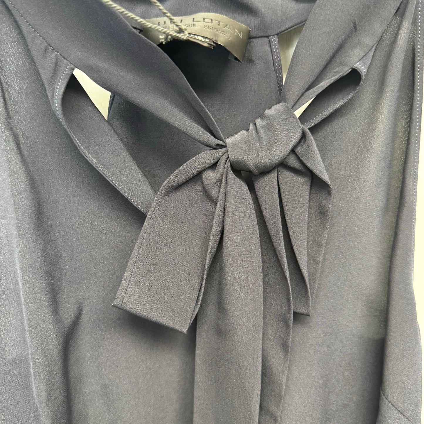 NWT Nili Lotan Dark Navy Sleeveless Zelie Silk Tie Halter Neck Top Womens 0