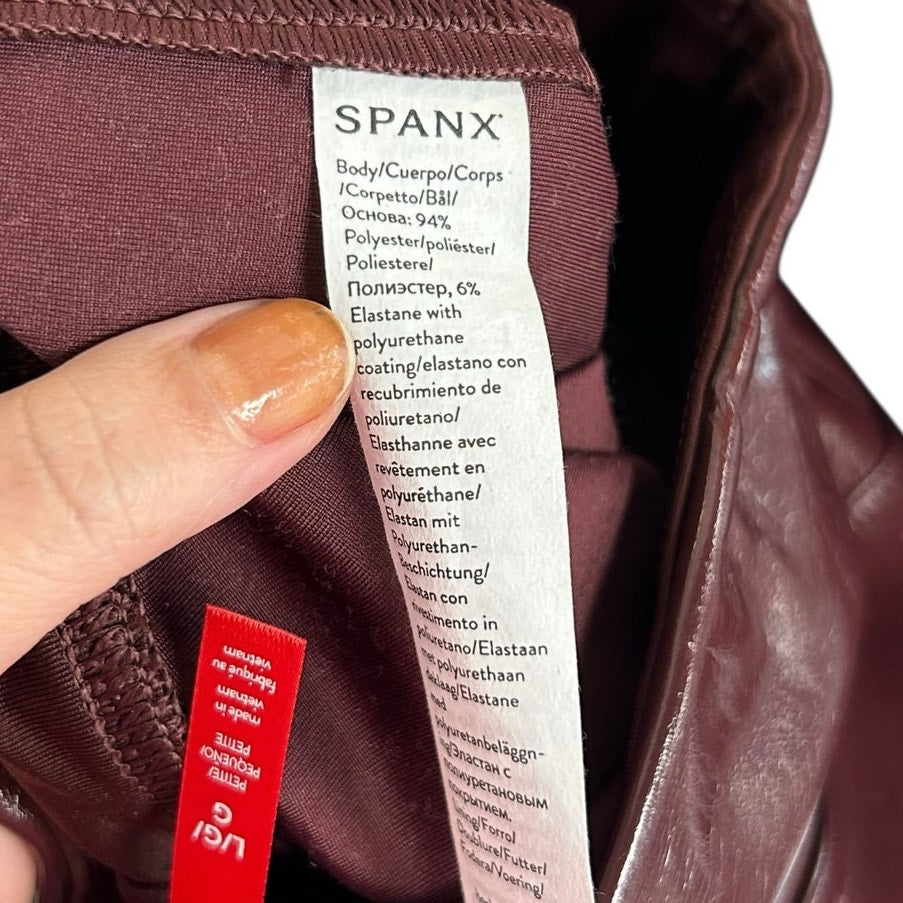 NWT Spanx Ruby Red Faux Patent Leather Pull On Leggings Womens Petite Large