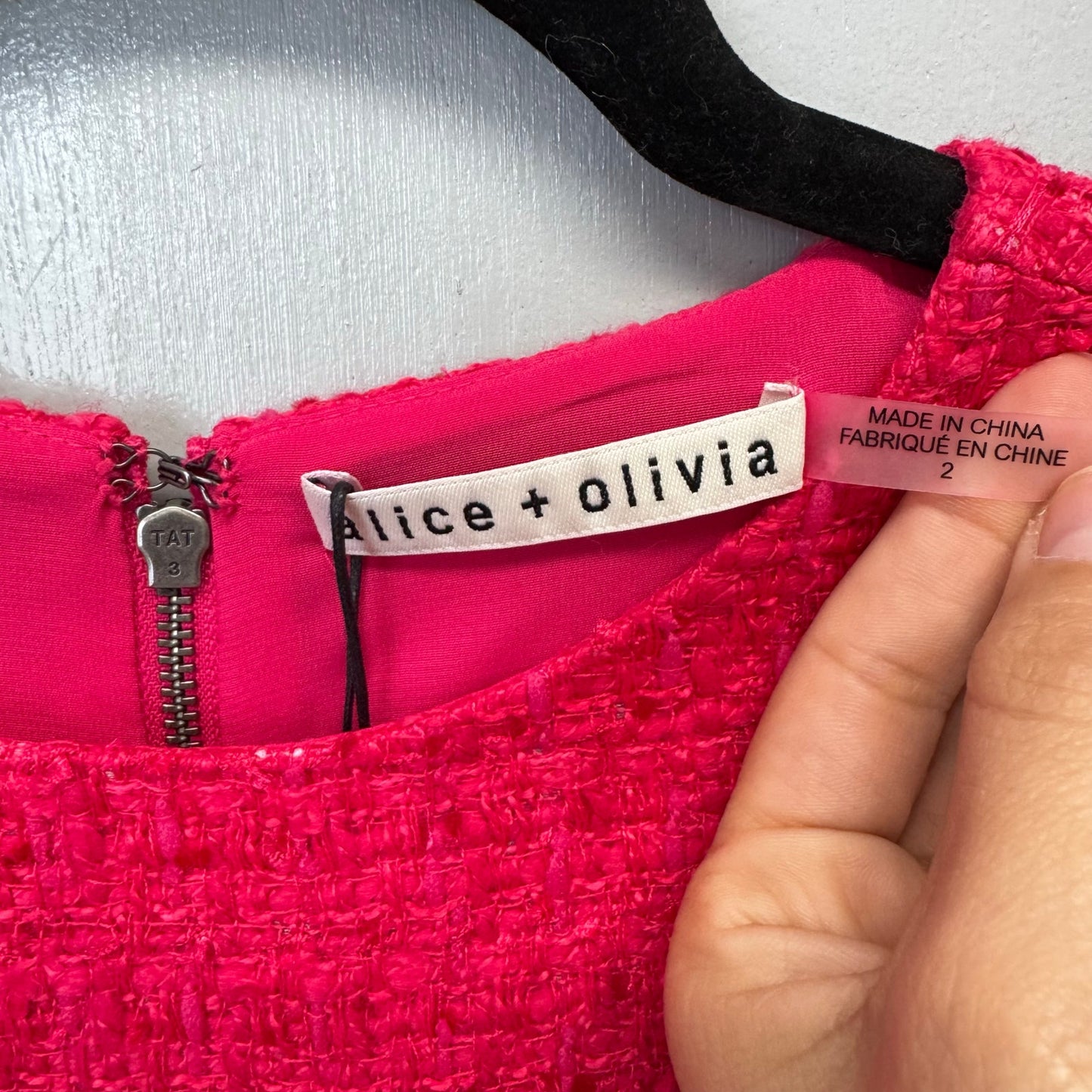 NWT Alice + Olivia Bright Pink Clyde Sleeveless A Line Mini Shift Dress Womens 2