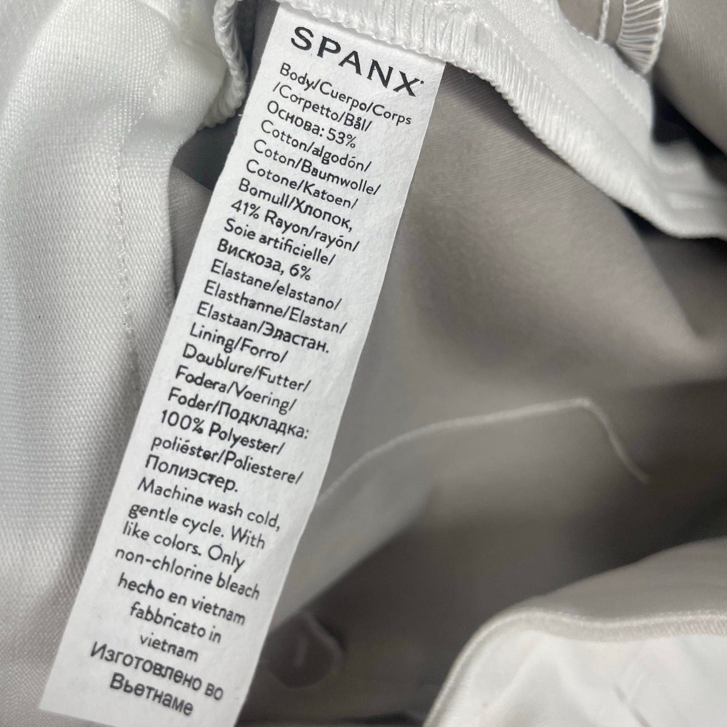 Spanx Pull On White Denim Ankle Length Pants Womens Size Small