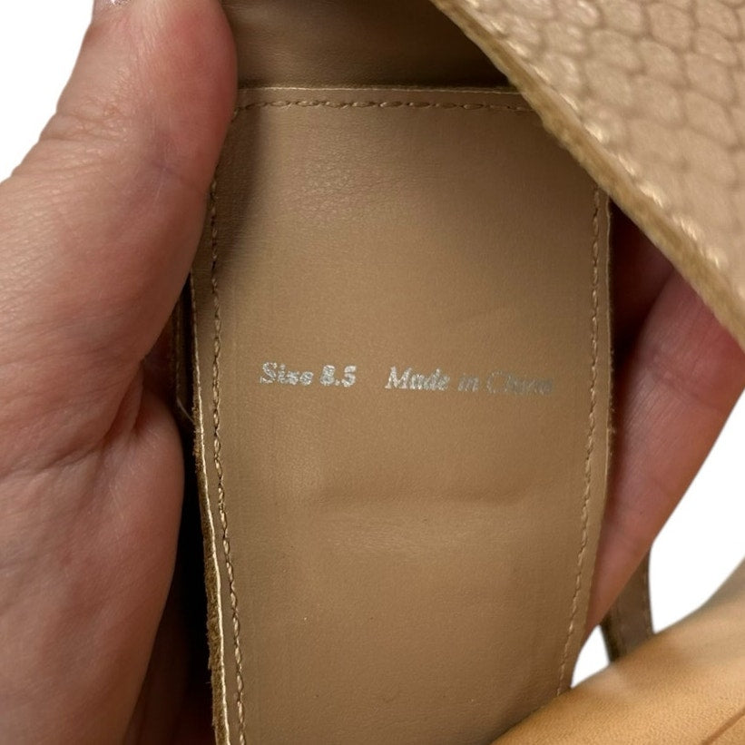 Dolce Vita Cafe Embossed Leather Perris Flat Buckle Sandal Womens 8.5