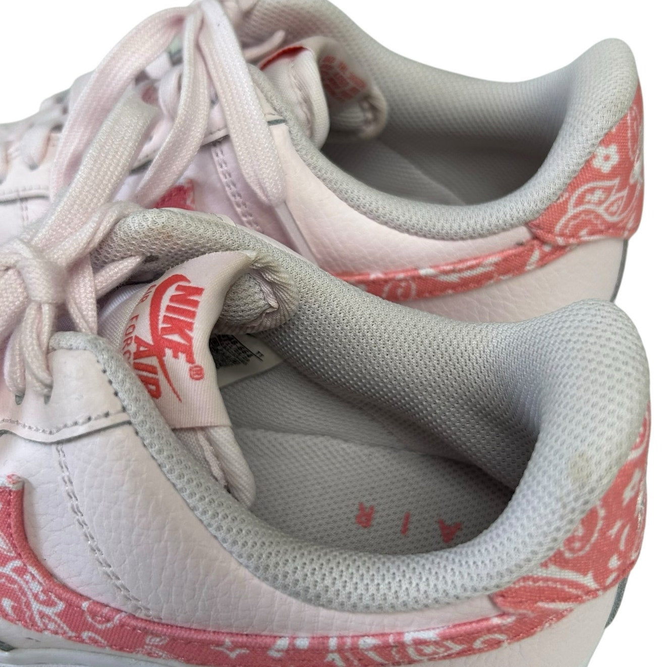 Nike Air Force 1 '07 Pearl Pink Coral White Paisley Lace Up Sneakers Womens 7