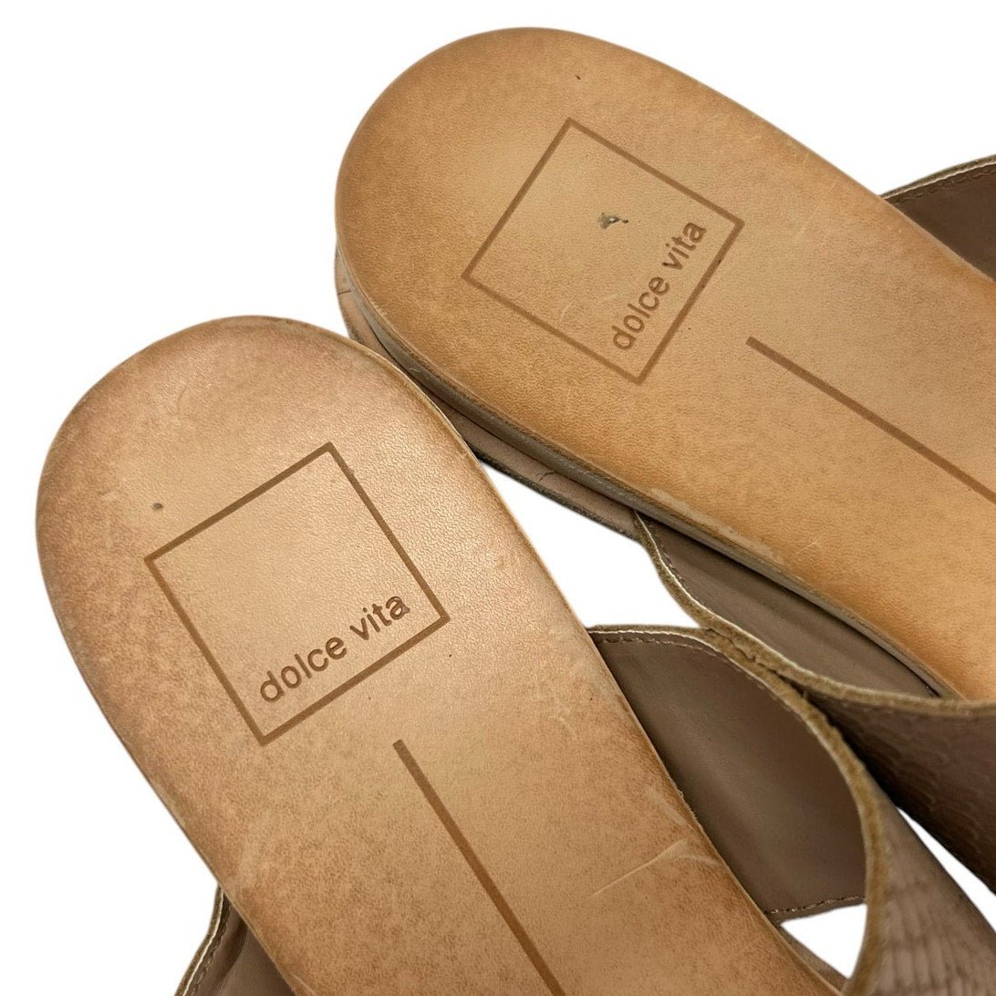 Dolce Vita Cafe Embossed Leather Perris Flat Buckle Sandal Womens 8.5