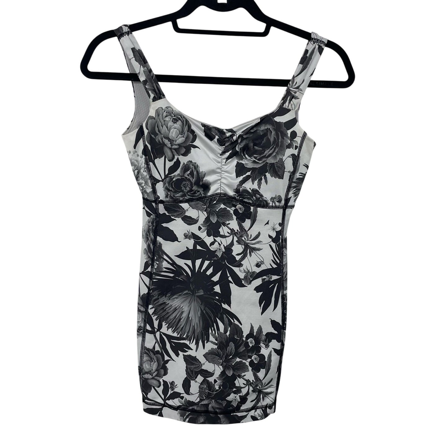 Lululemon Athletica Aria Tank II Brisk Bloom Black White Floral Print Womens 4