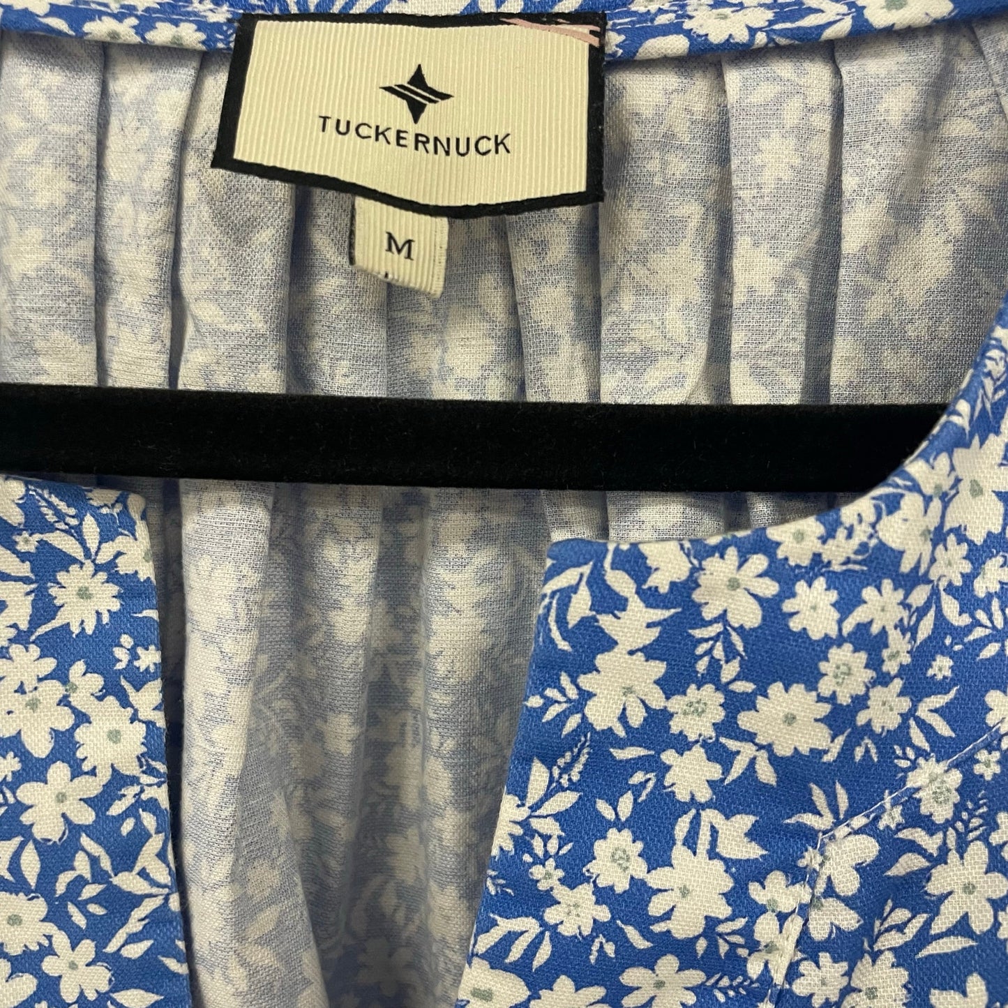 Tuckernuck Blooms on Broad Finley Flutter Sleeve Top Blue White Floral Medium