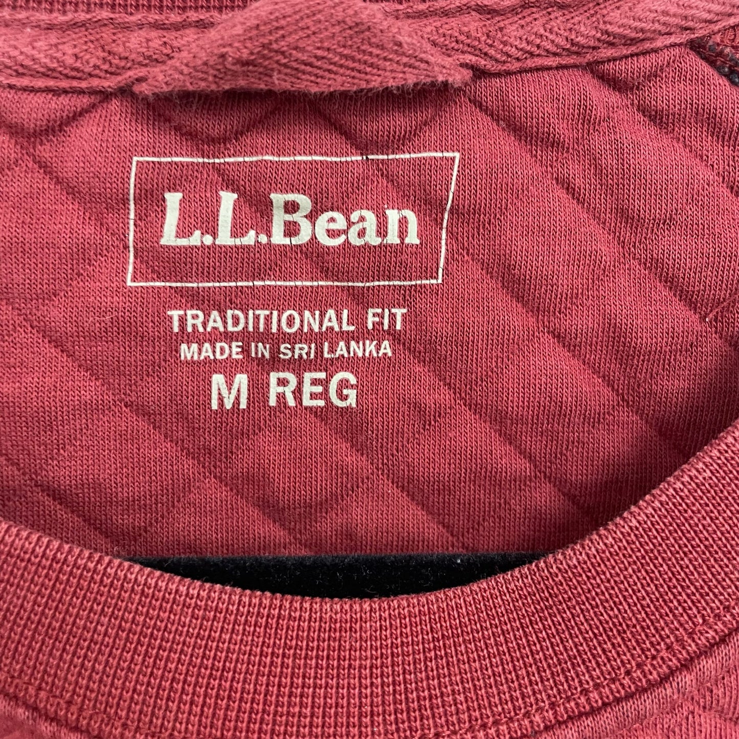 L.L. Bean Red Quilted Crewneck Sweatshirt Mens Size Medium