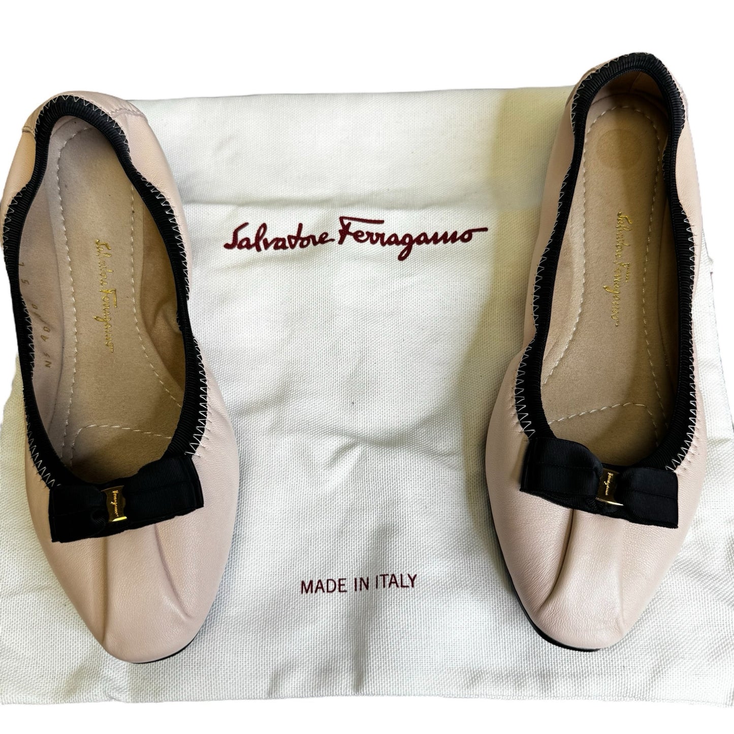 Salvatore Ferragamo Blush Black Vara Bow Accent Leather Ballet Flats Womens 6
