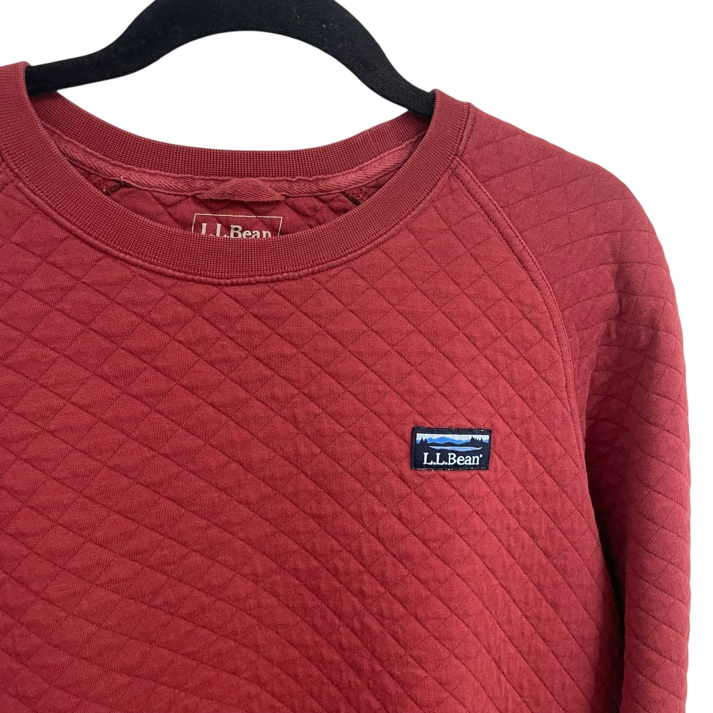 L.L. Bean Red Quilted Crewneck Sweatshirt Mens Size Medium