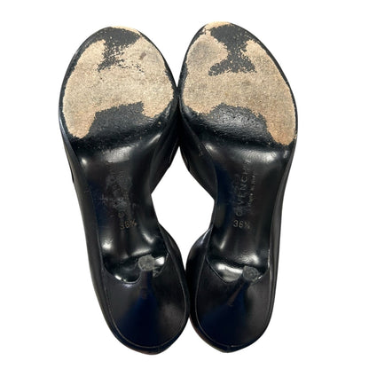 Vintage Givenchy Black Leather Flower Closed Toe Womens 36.5 / US 6.5 AS IS