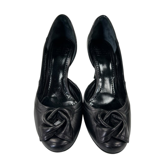 Vintage Givenchy Black Leather Flower Closed Toe Womens 36.5 / US 6.5 AS IS