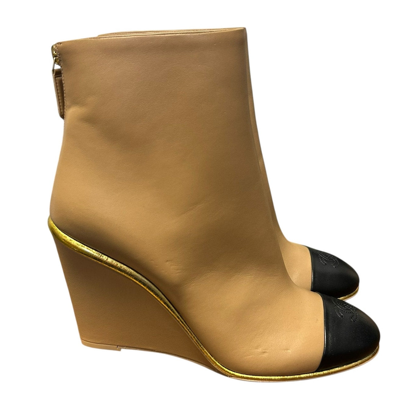 Chanel Tan Black Two Tone Interlocking CC Logo Wedge Boots Womens 39.5 / US 9.5