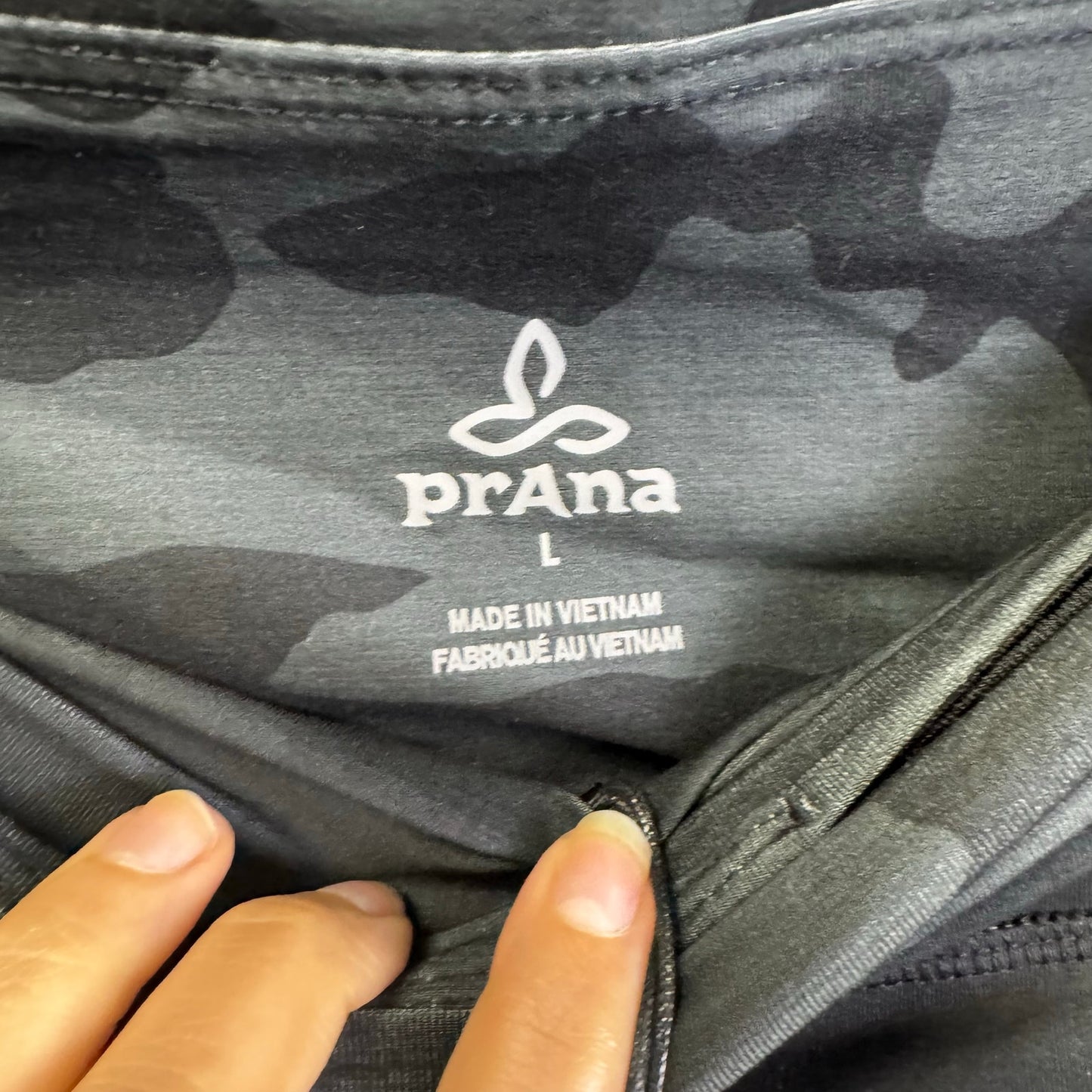 NWT Prana Black Camouflage High Rise Electra Ankle Legging Womens Large
