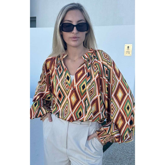 NWT Kiik Luxe Orange Retro Print Long Sleeve V Neck Hi Lo Top Womens One Size