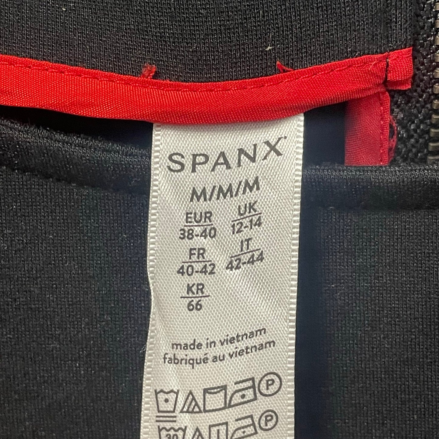 Spanx The Perfect Shift Dress in Classic Black Ponte Stretch Womens Size Medium