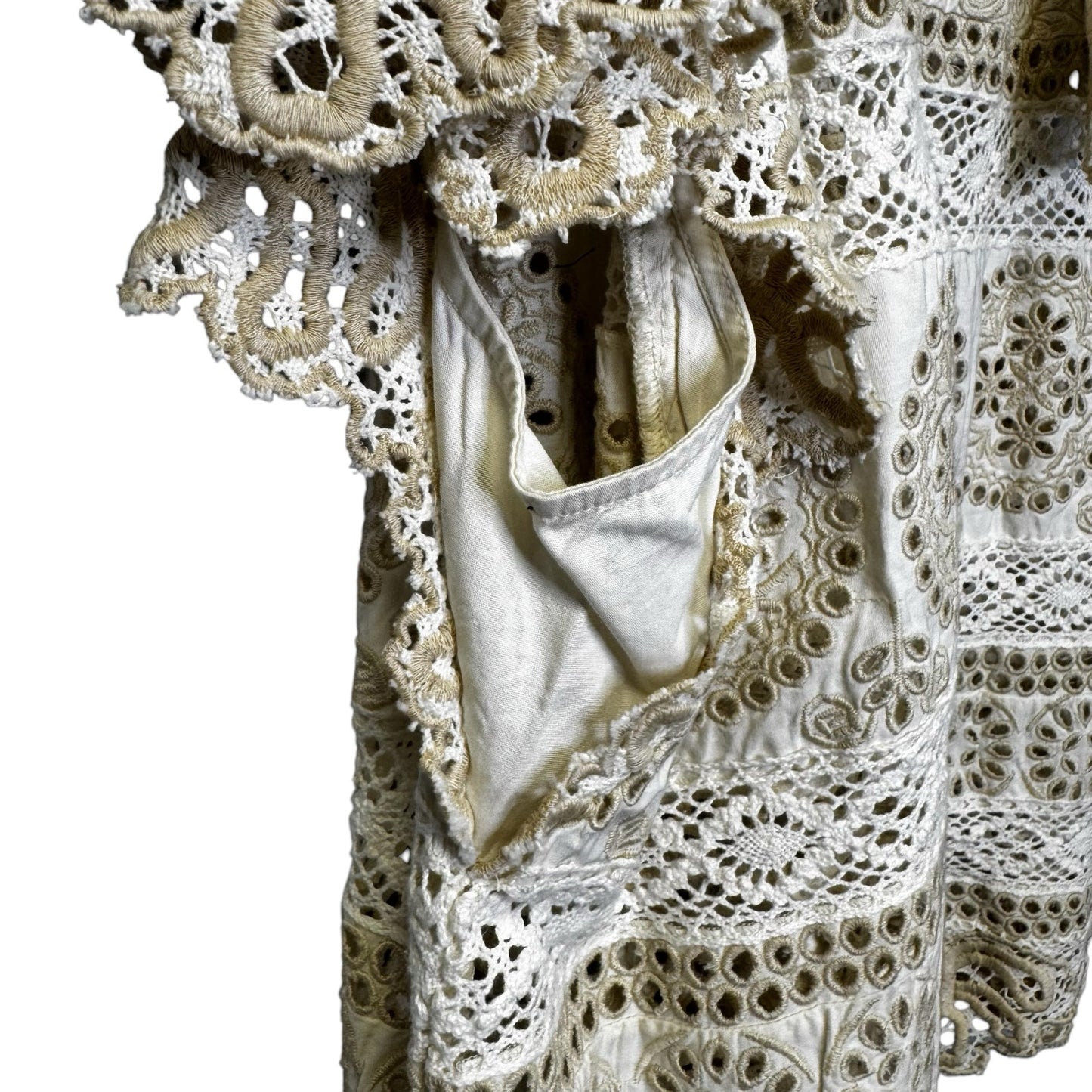 SEA New York Cream Evie Eyelet Embroidered Flutter Sleeve Top Womens Medium