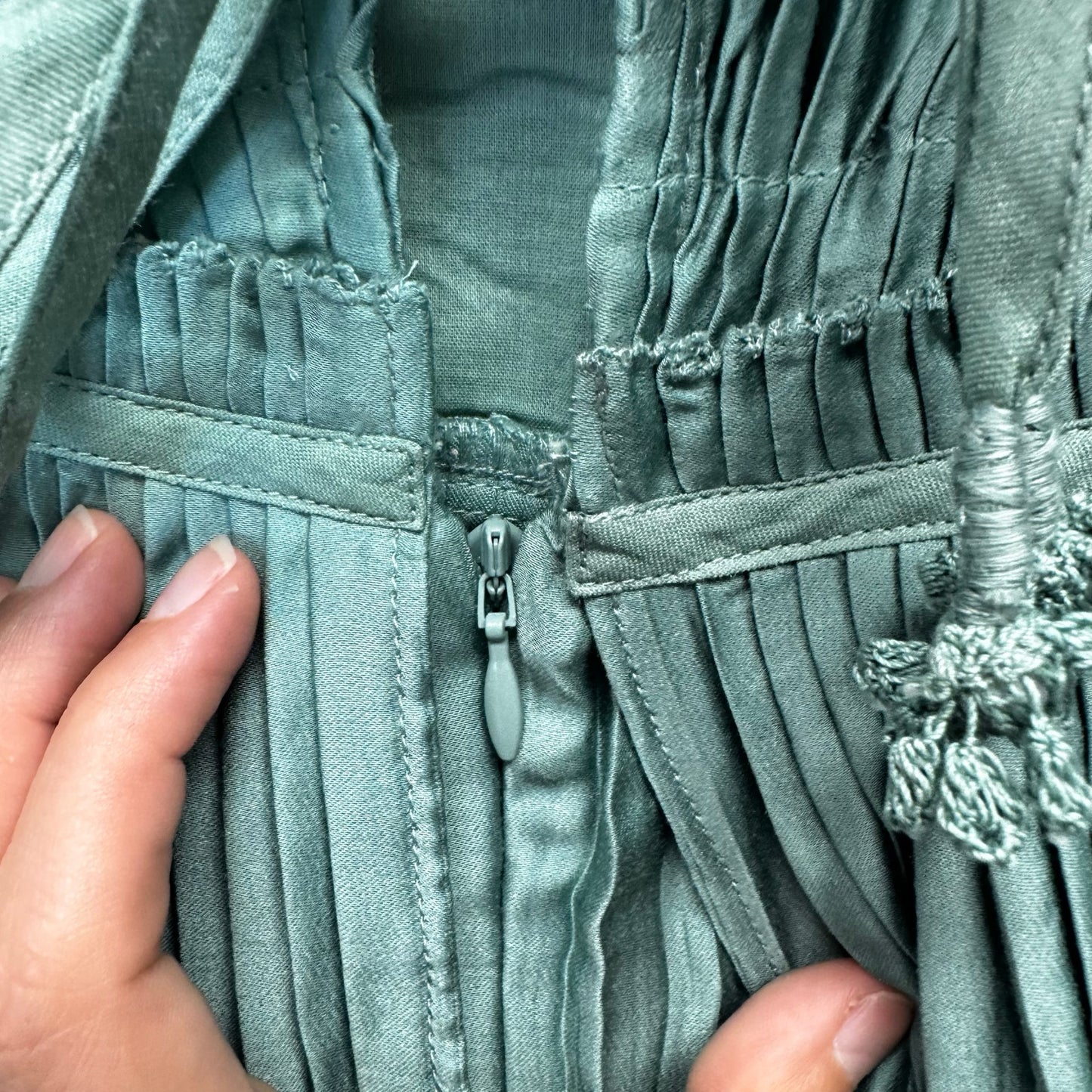 NWT SEA New York Sage Tie Strap Square Neck Pin Tucked Risa Dress Womens 4